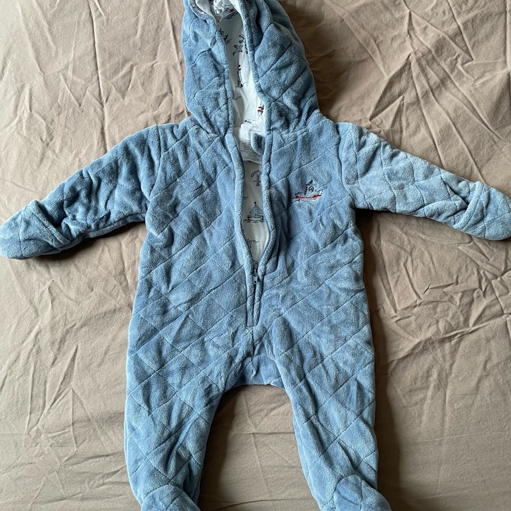 Laura Ashley blue snowsuit 0-3 m